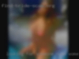 Looking for someone the nude women in Charleston same.