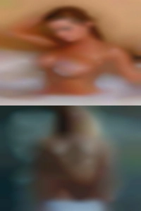 Naked girls shapely legs.
